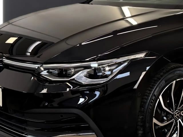 Volkswagen Golf 2.0 TDI DSG Style Variant