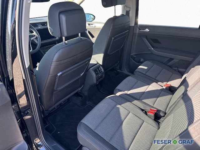 Volkswagen Touran Touran 1.5 TSI DSG R-LINE LED ACC KAM NAVI KEYLESS