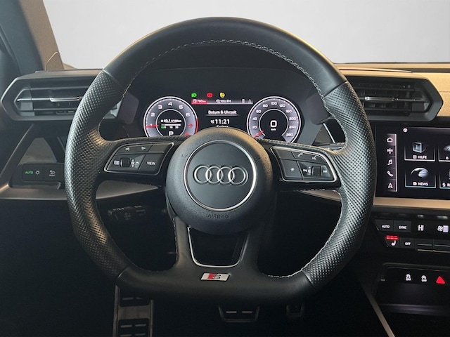 Audi A3 30 TFSI S-Line S-Tronic Sportback