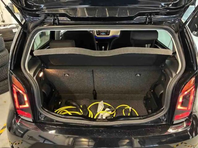 Volkswagen e-up! Move Move up! Plus Style