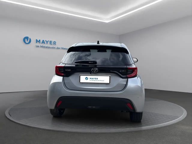 Toyota Yaris Active Hybride VVT-i