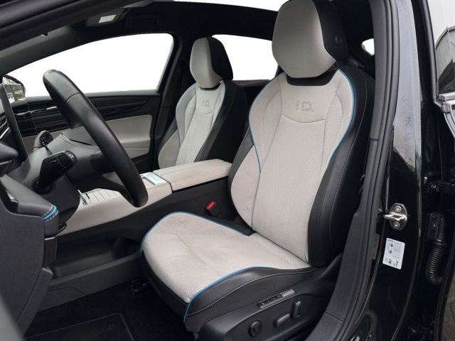 Volkswagen ID.7 SMARTGLAS/NAVI/HARMAN/MATRIX