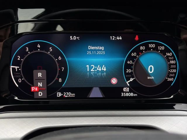 Volkswagen Golf 1.5 eTSI DSG Life Variant