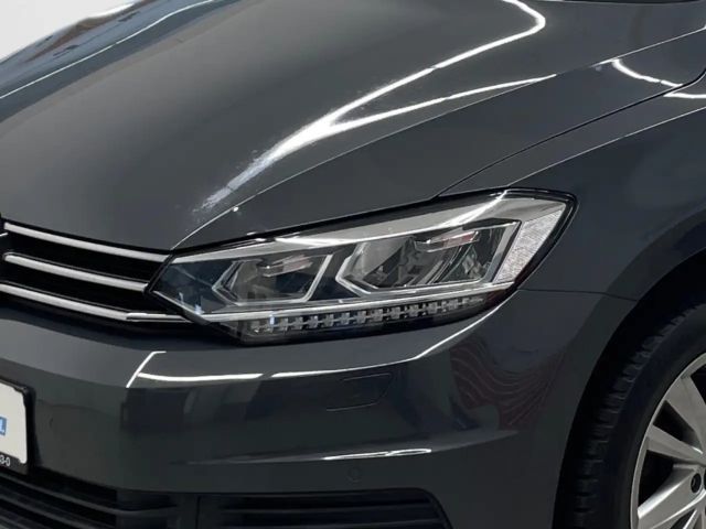 Volkswagen Touran 1.5 TSI