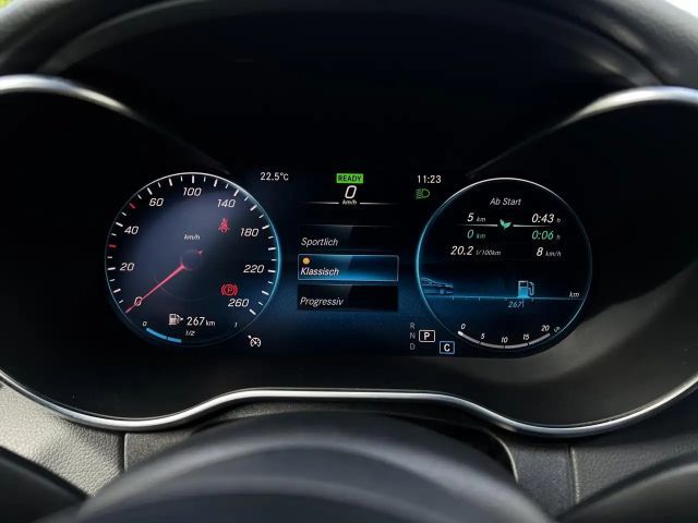 Mercedes-Benz C 200 4MATIC AMG Line Sedan
