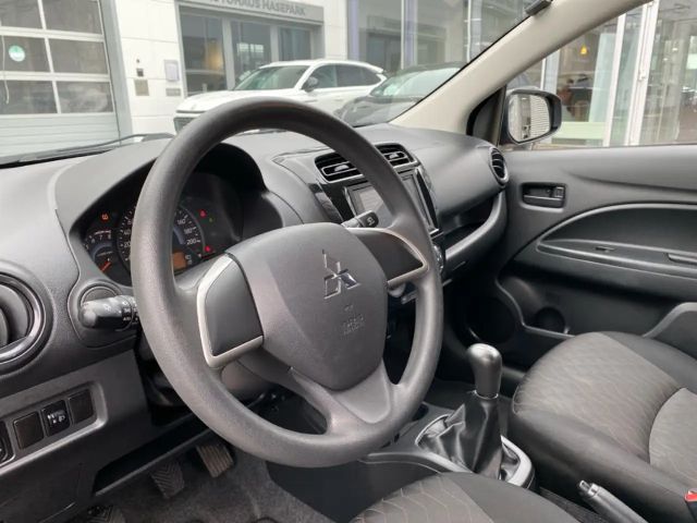 Mitsubishi Space Star Star