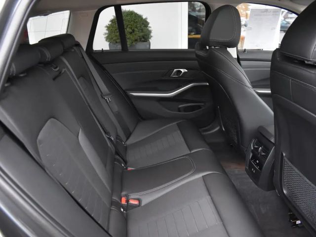 BMW 320 320d Advantage pakket Touring