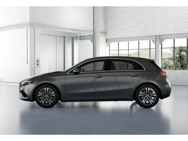 Mercedes-Benz A 220 4MATIC Progressive