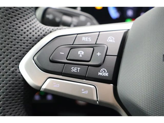 Volkswagen Tiguan 2.0 TDI DSG R-Line