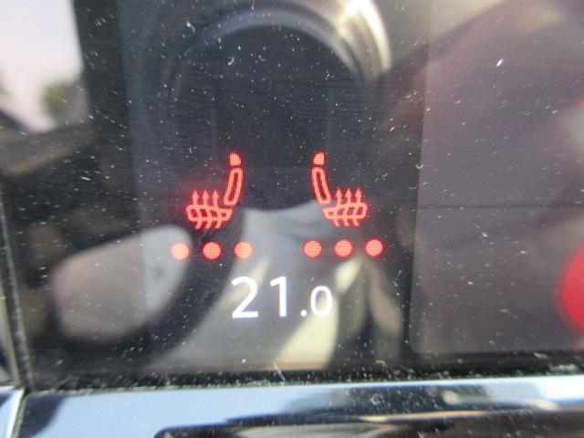 Volkswagen Golf 1.5 eTSI DSG Life Variant