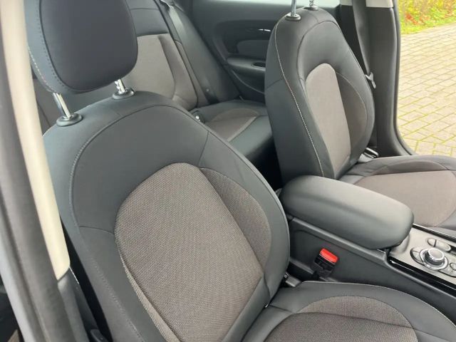 MINI Cooper Clubman Classic Trim/Navi/Sitzheizung/GRA