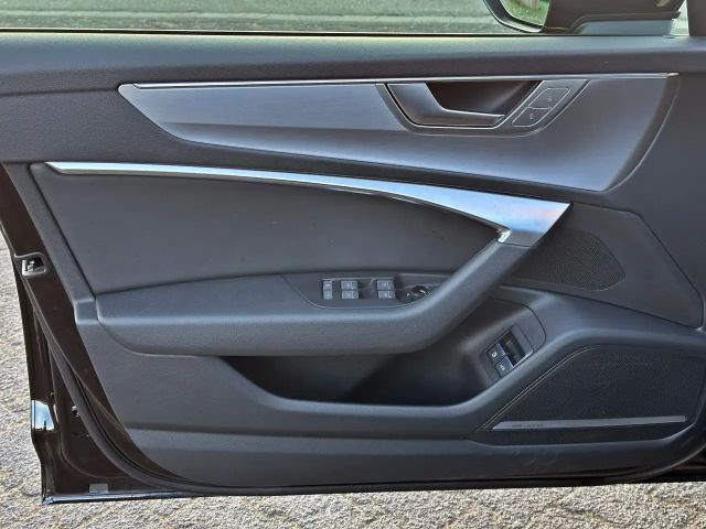 Audi A6 Avant Quattro S-Line