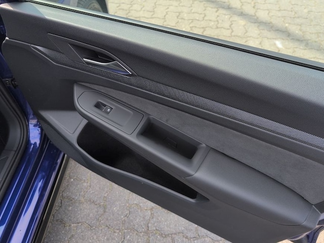 Volkswagen Golf DSG R-Line