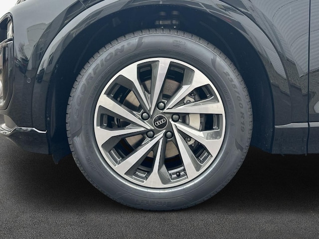 Audi Q6 e-tron Performance