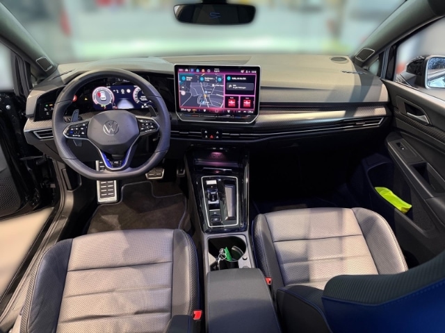 Volkswagen Golf 2.0 TSI Golf VIII