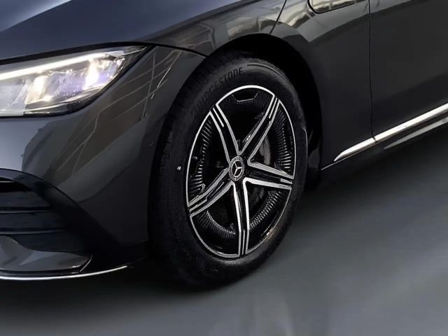 Mercedes-Benz EQE 350 4MATIC AMG Line Sedan