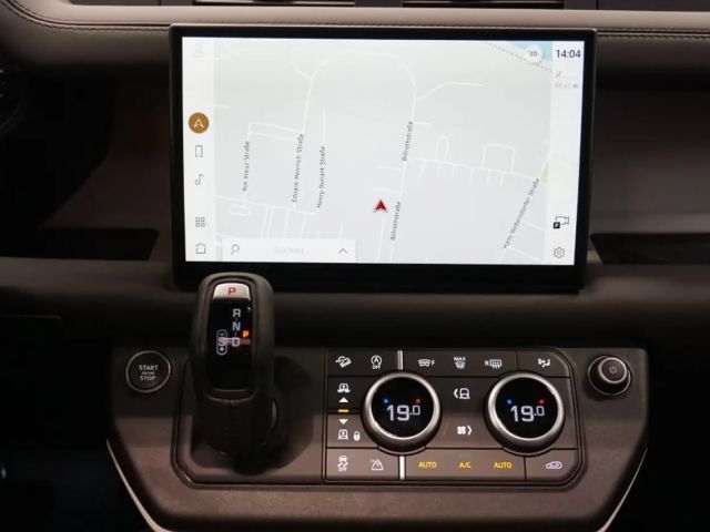 Land Rover Defender 110 AWD D300