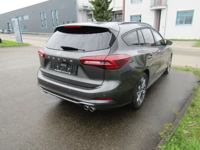 Ford Focus ST Line