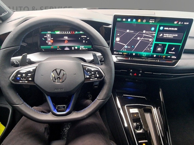 Volkswagen Golf Golf R 333 PS *Navi*BlackStyle*Akrapovic uvm.