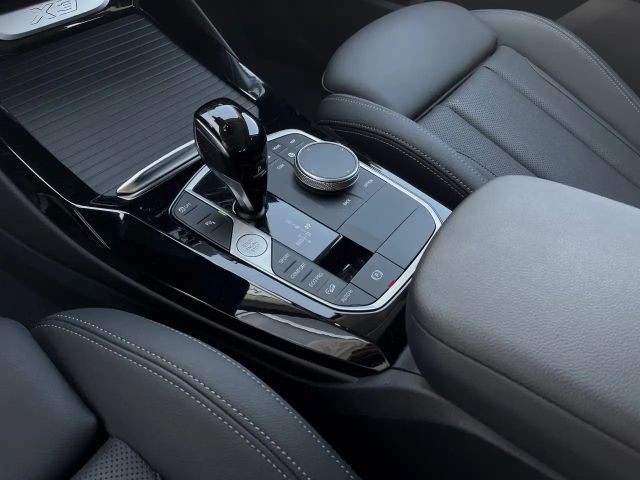 BMW X3 xDrive20i