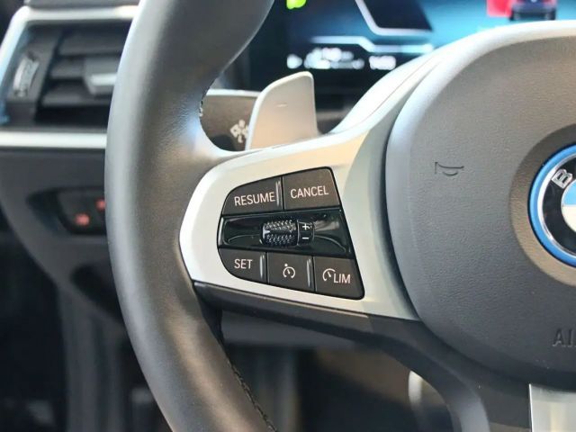 BMW 320 320e M-Sport Touring xDrive