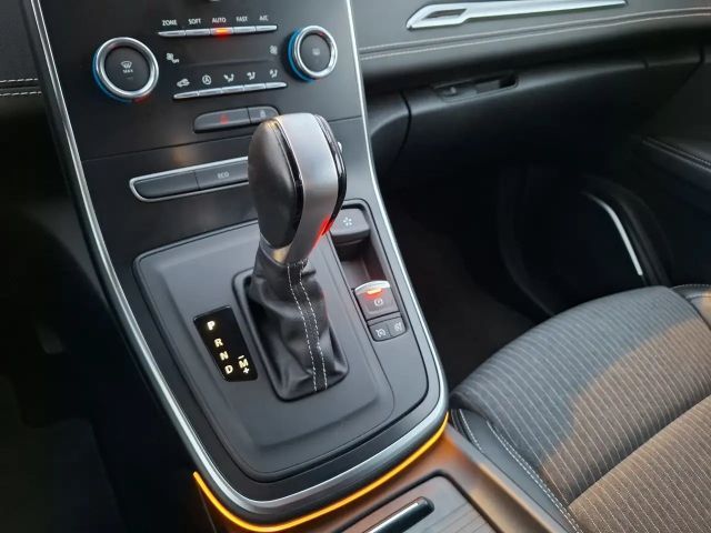 Renault Scenic EDC Intens TCe 140