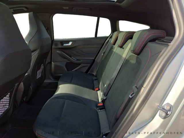 Ford Focus ST Line