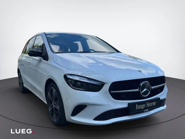 Mercedes-Benz B 200 Progressive Sedan