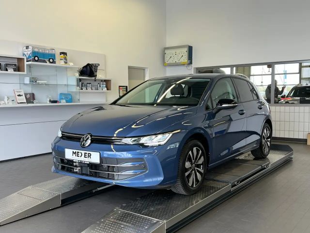 Volkswagen Golf 1.5 TSI Golf VIII