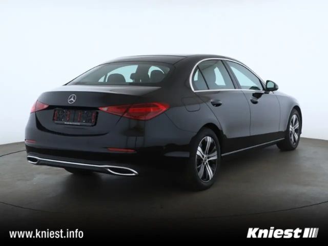 Mercedes-Benz C 180 AVANTGARDE Sedan