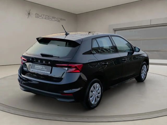 Skoda Fabia Fabia 1.0 MPI Essence *KLIMA*PDC*LED*  Klima/BC