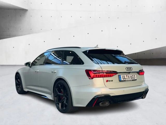 Audi RS6 MATT 22 DYNAMIK PANO STHZ
