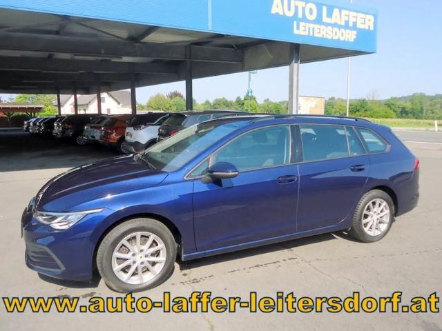 Volkswagen Golf Life Variant