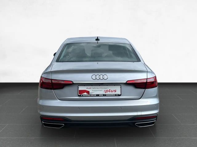 Audi A4 30 TDI S-Tronic Sedan