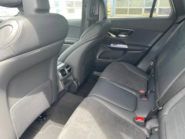 Mercedes-Benz GLC 300 4MATIC