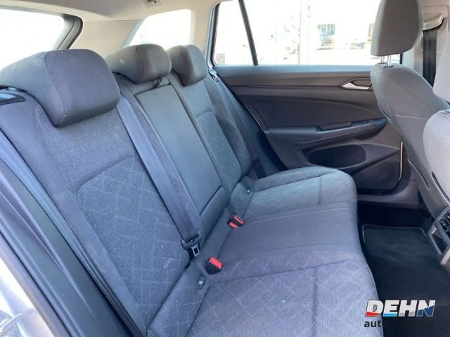 Volkswagen Golf DSG Golf VIII Life Variant