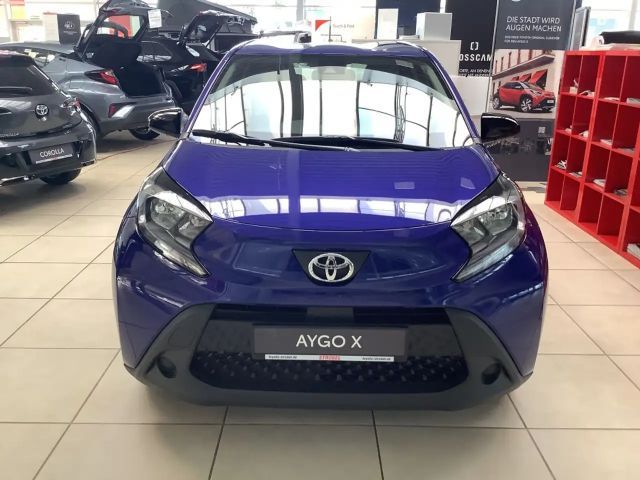 Toyota Aygo X Business Hatchback S-CVT
