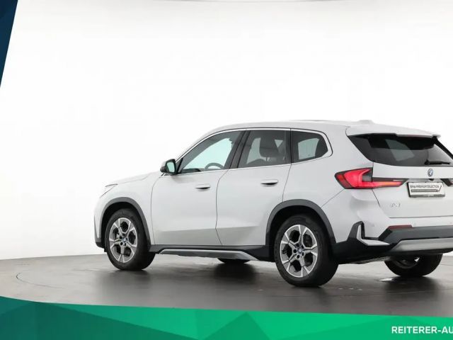 BMW iX1 xDrive30