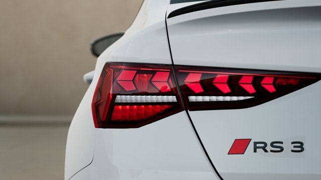 Audi RS3 Quattro S-Tronic Sedan