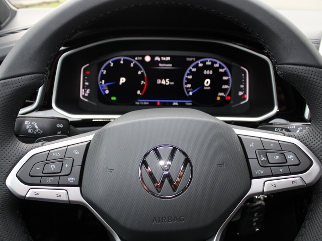 Volkswagen T-Roc 1.5 TSI DSG Plus