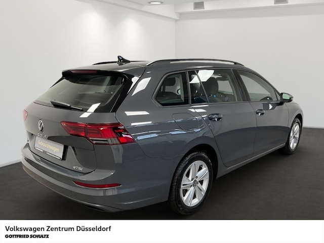 Volkswagen Golf 1.5 eTSI DSG Life Variant