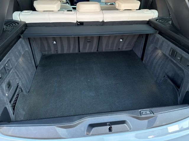 BMW X5 HUD SKYPANO DAP PA+ B&W INTEGRAL 2ACHS