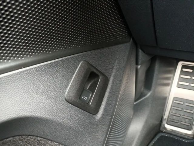 Volkswagen Tayron 2.0 TDI 4Motion R-Line