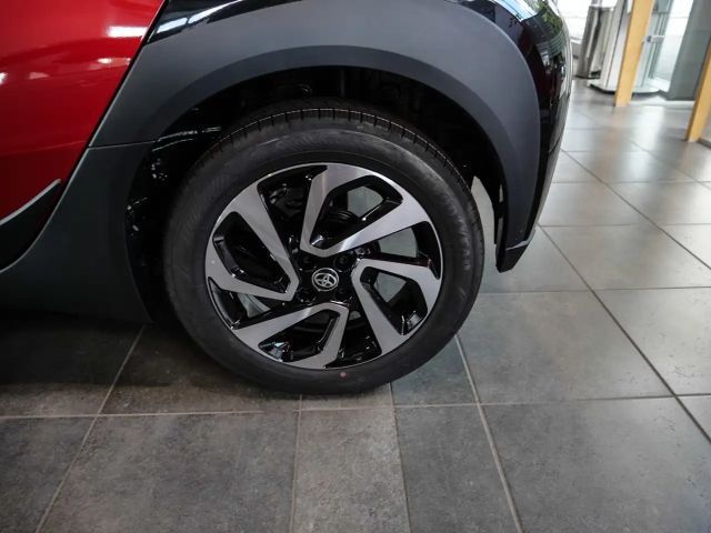 Toyota Aygo X 1.0 VVT-i Hatchback Team D