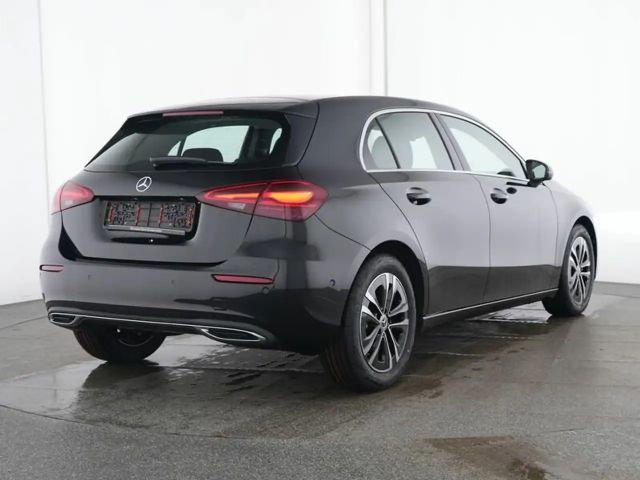 Mercedes-Benz A 180 Progressive