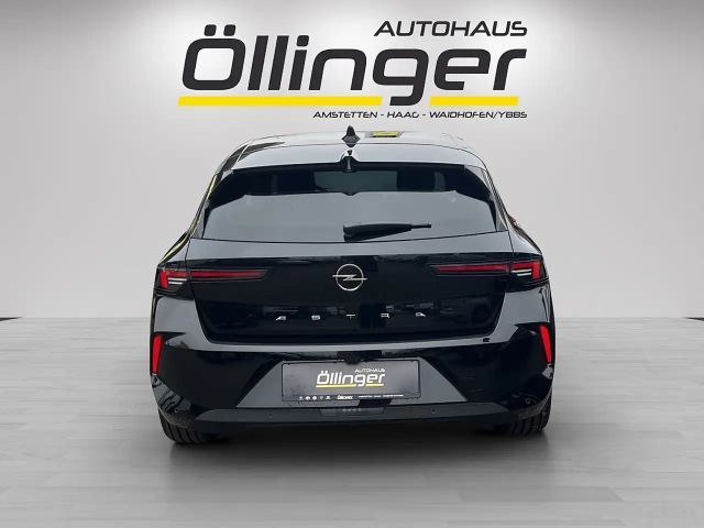 Opel Astra Business Edition Turbo business+