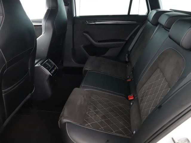 Skoda Superb Sportline iV