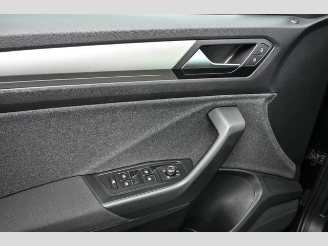 Volkswagen T-Roc 1.5 TSI DSG Move