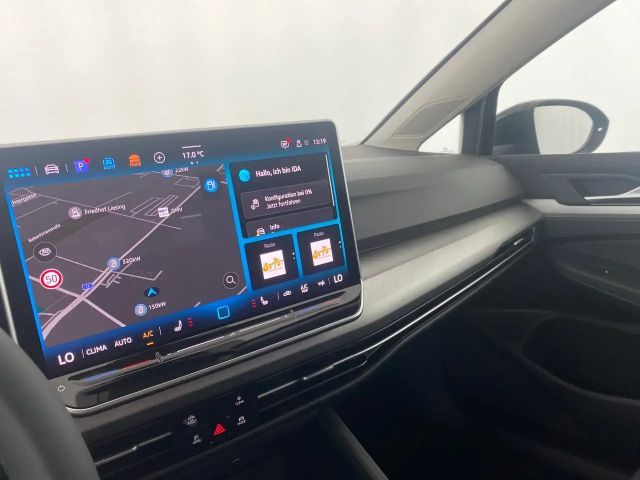 Volkswagen Golf Business DSG Variant