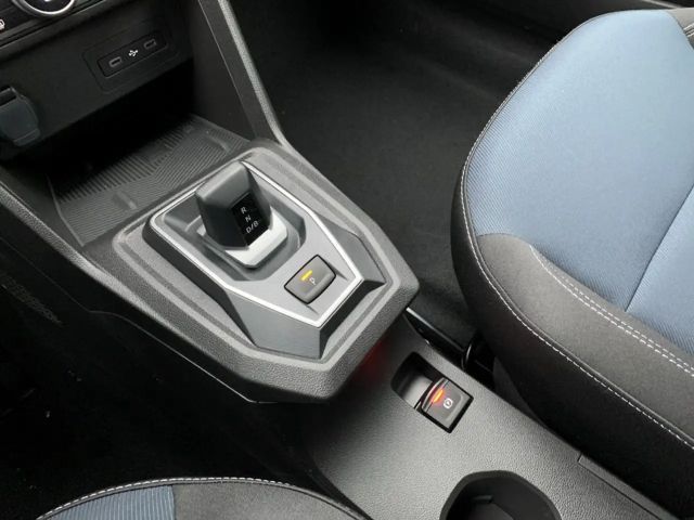 Dacia Jogger JOURNEY HYBRID 155 7-SITZER SHZ+PDC+DAB